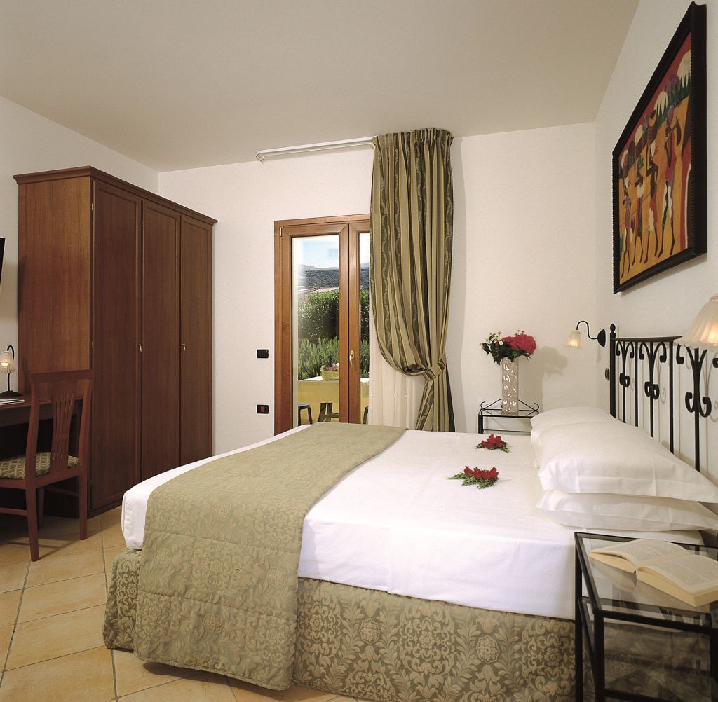Blu Hotel Morisco Cannigione Bagian luar foto